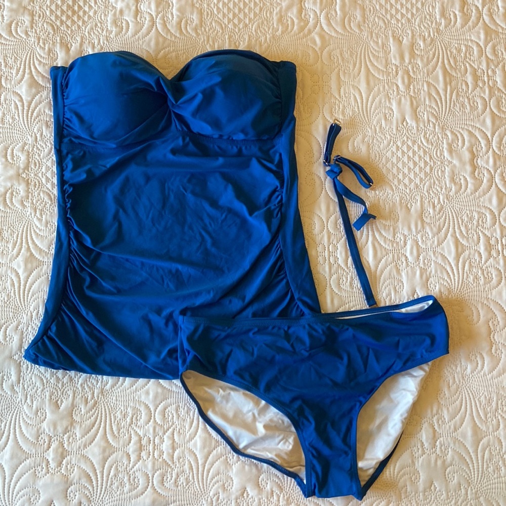 Women’s Strapless Tankini Swim Set in Royal Blue